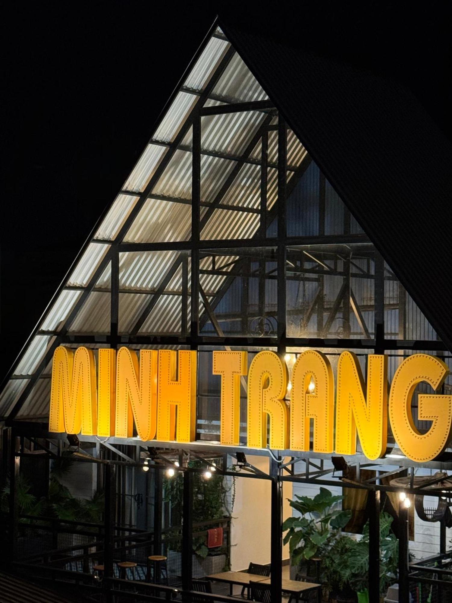Minh Trang Motel チャウドック エクステリア 写真